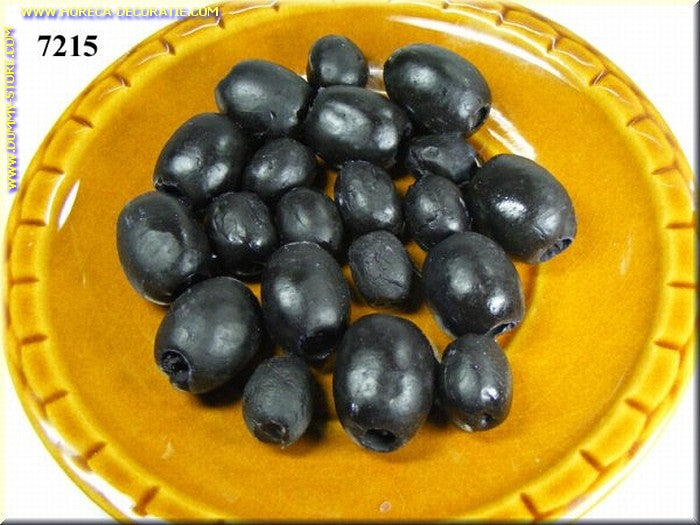 Olives, BLACK, 20 pieces - imitation