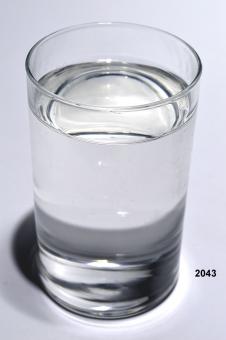 Wasserglas (Echtglas) 6,5x10,5 cm - Attrappe