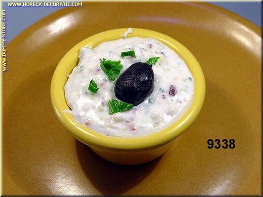 Tapas mit Sahne und Oliven – Nachahmung