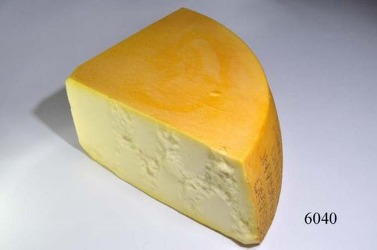 Grand Padano cheese, 1/4 - dummy