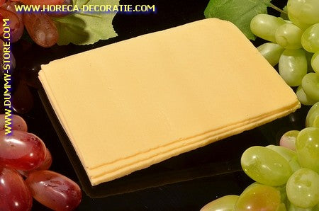 Käse, 7 Scheiben - Nachbildung 15x10x1,3 cm