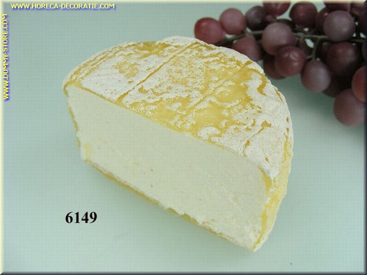 Boursault Käse 1/2 - fake - dummy - imitation
