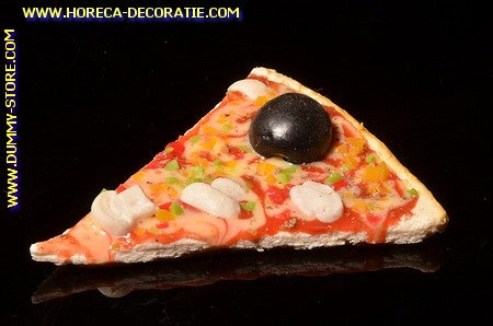 Pizza, Scheibe, Pilze und Oliven - Nachbildung (11x9 cm)