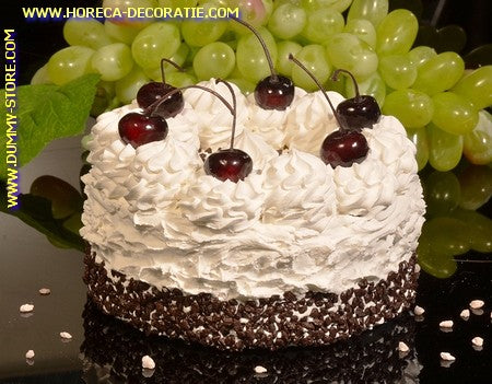 Schwarzwälder Kirsch-Schlagsahne-Torte (Imitat) Ø 14 cm Attrappe