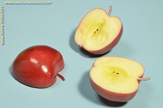 Rote Äpfel, 3x halbiert (Dekoration) 65x40 mm