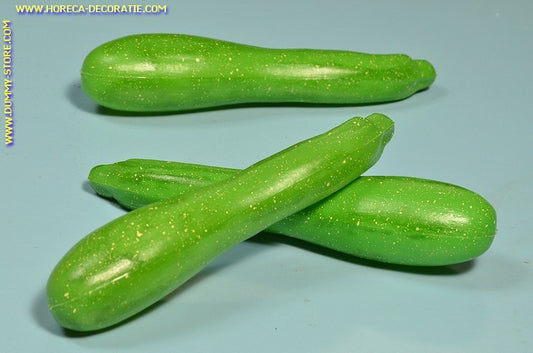 Zucchini, 3 Stück (Attrappe) 40x180 mm