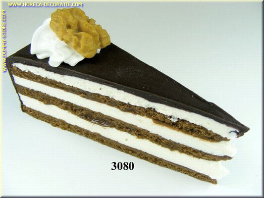 Schokoladenkegel mit Walnuss - Attrappe