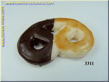 Kleine Brezel mit Schokolade - Imitation