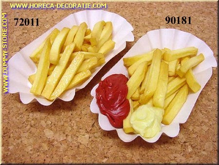 Schüssel Pommes mit Mayo und Ketchup, 5x9,5x4,5 cm - Nachbildung