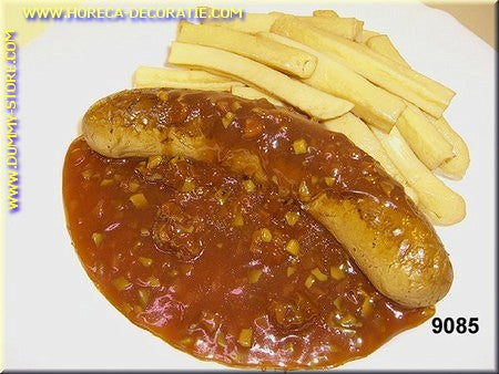 Pommes mit Bratwurst - Imitation